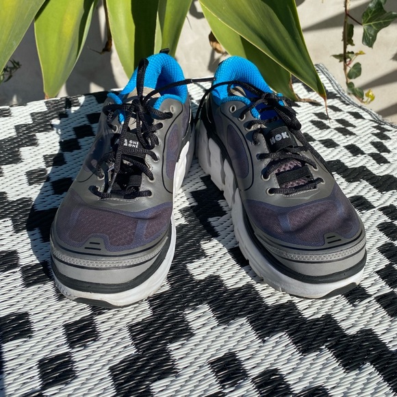 Hoka One One M Conquest - Picture 6 of 10